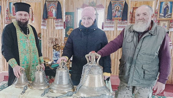 Отець Тимон, староста Юлія Новик і майстер Микола Борсук