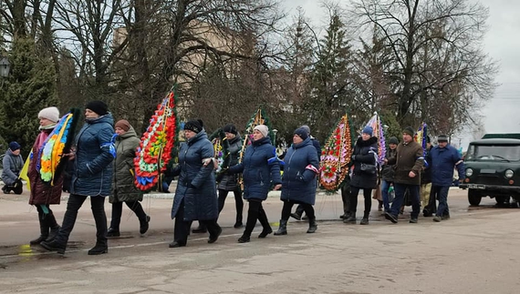 У Городні поховали загиблого на війні з Росією бійця