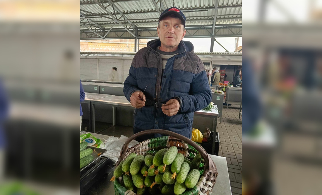 Микола Олійник на Центральному ринку Ніжина