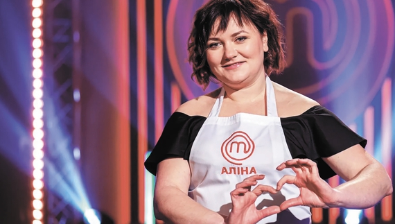 Аліна Кузьменко в телевізорі