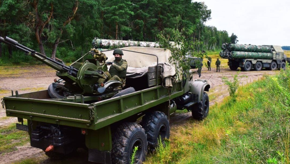 Білорусь зосереджує свої війська, зокрема, "вагнерівців" неподалік кордону з Чернігівщиною