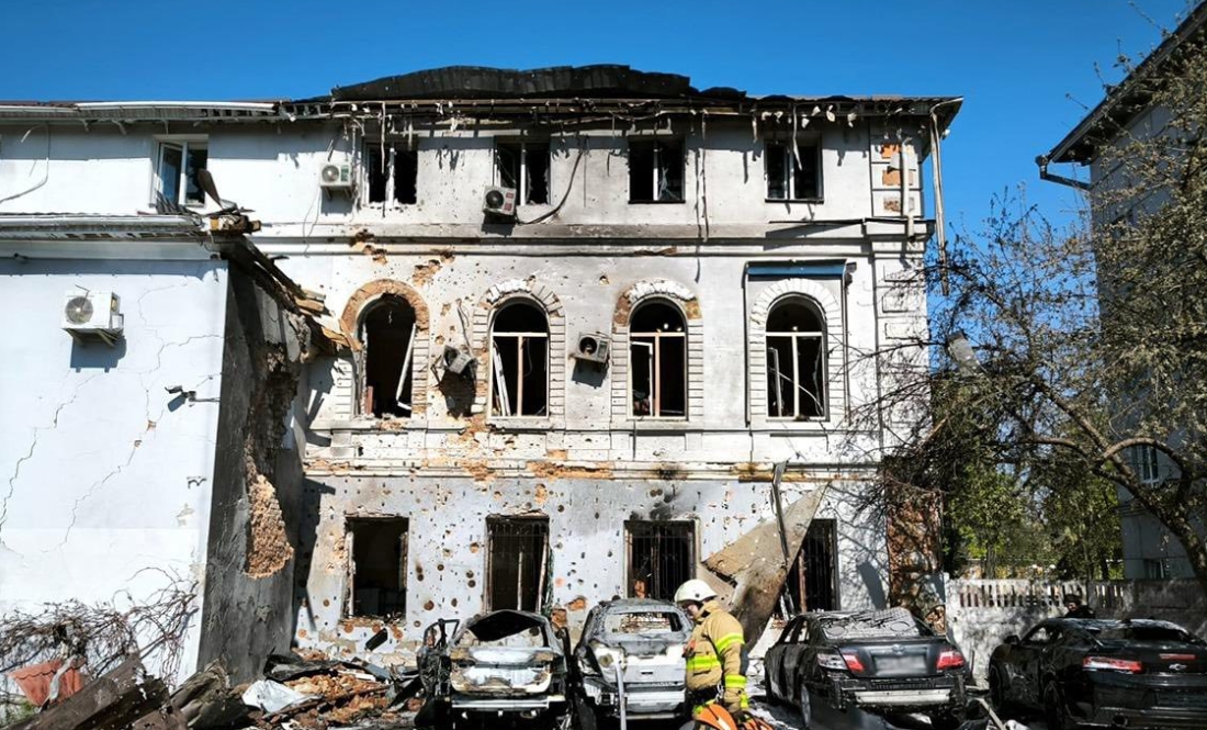 Перші подробиці удару по центру Чернігова