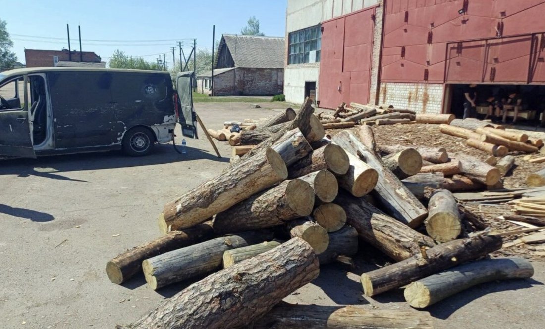 На Чернігівщині вісьмом учасникам групи «чорних лісорубів» повідомили про підозру: збитки майже 7,5 млн грн