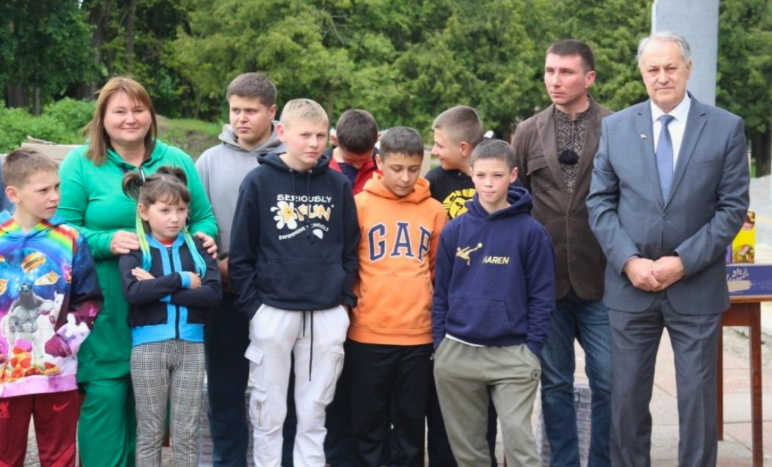 Дитбудинки сімейного типу і рідні загиблих отримали допомогу