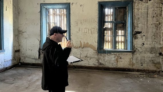 У Покорщині виявили оригінальні старовинні шпалери