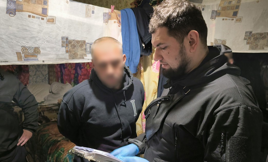 На Чернігівщині рецидивісти пограбували немічну пенсіонерку