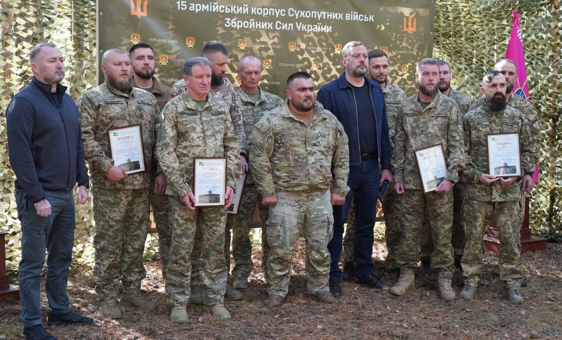 Чаус зустрівся з бійцями 15-го армійського корпусу