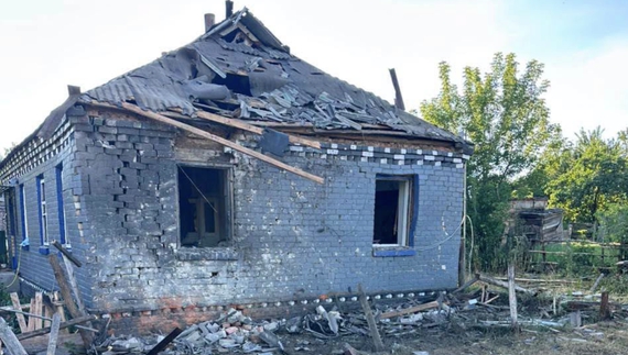 Загинув чоловік, поранена дитина: росіяни обстріляли село на Чернігівщині. 11 липня 2026 року