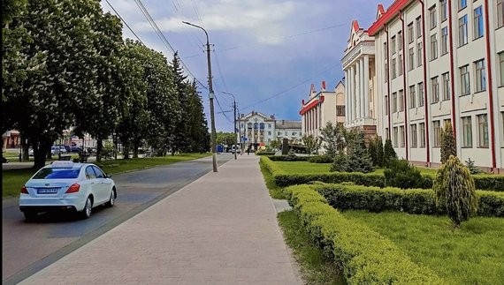 183 тис гр збитків на ремонті тротуарів у Ніжині. Фото ілюстративне