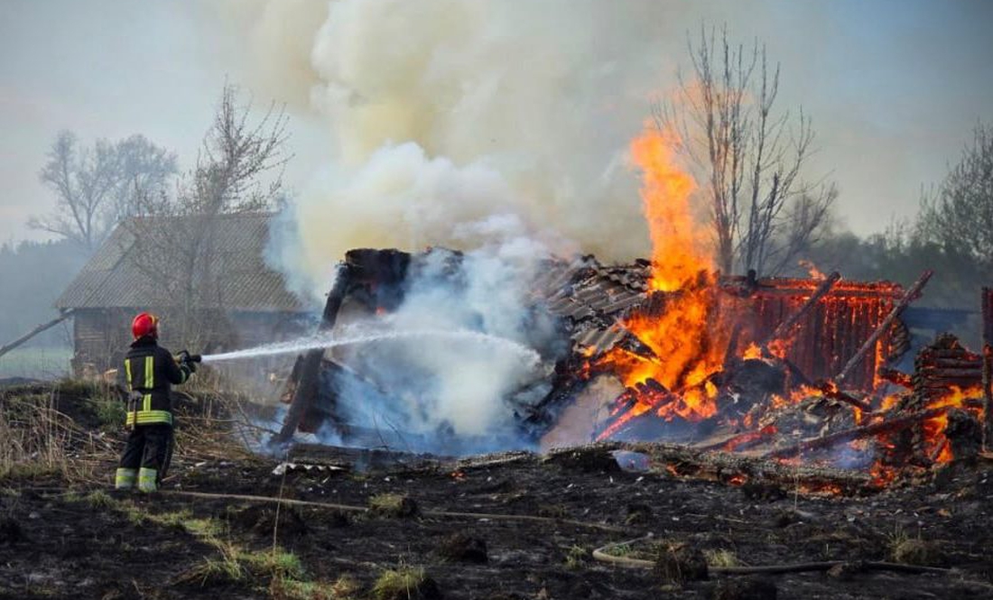 Масштабні пожежі на Чернігівщині - через підпали горіли 8 гектарів