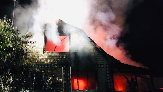 Ворожий безпілотник атакував житловий будинок на Чернігівщині