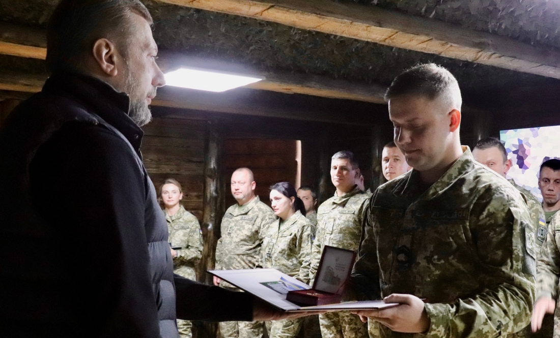 На Чернігівщину прикордонникам передали урядові нагороди