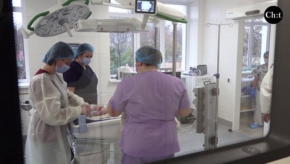 Оперували немовля, що мало вроджені вади здоров’я