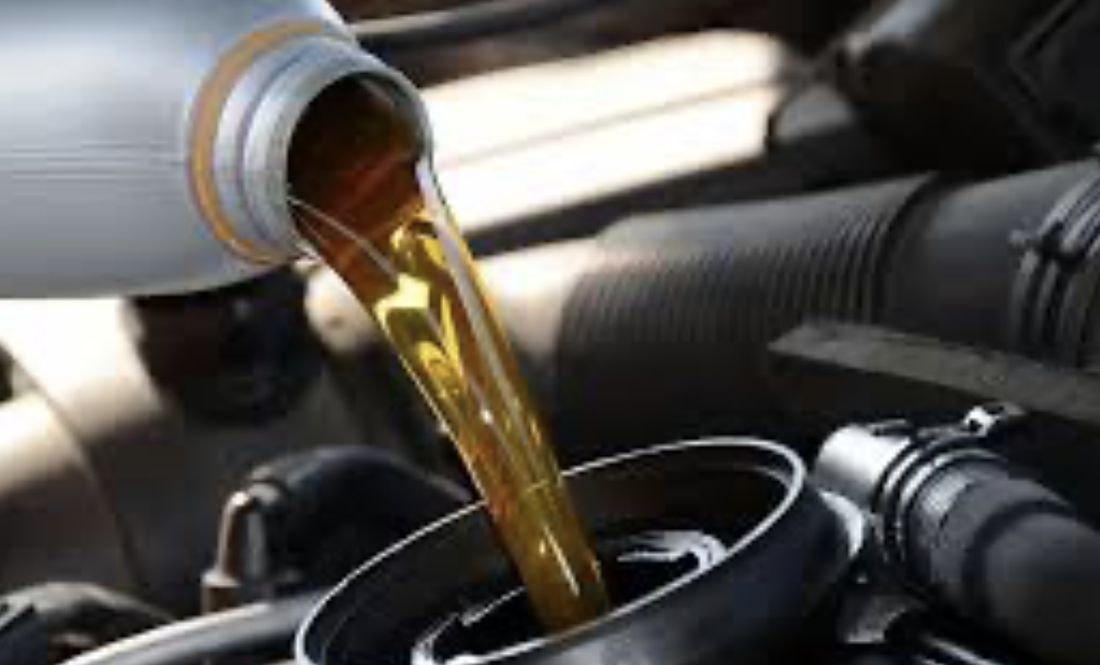 Як вибрати 5W40 для авто з пробігом