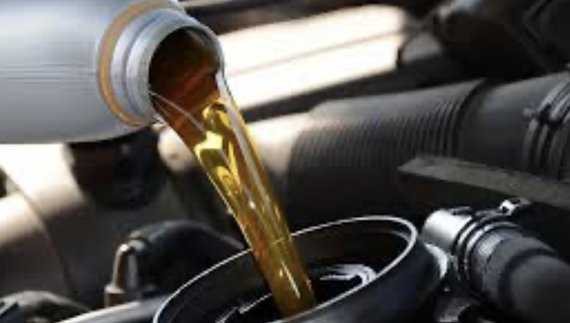 Як вибрати 5W40 для авто з пробігом