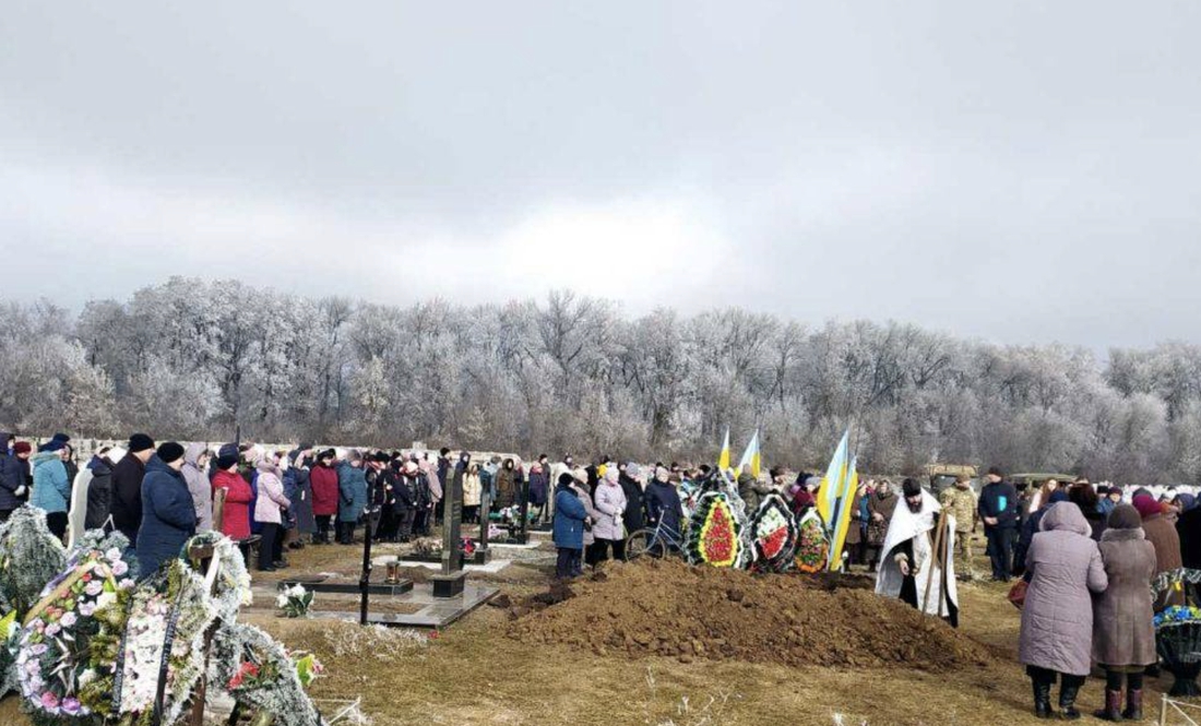 У Сосницькій і Талалаївській громадах прощались із вбитими росією бійцями