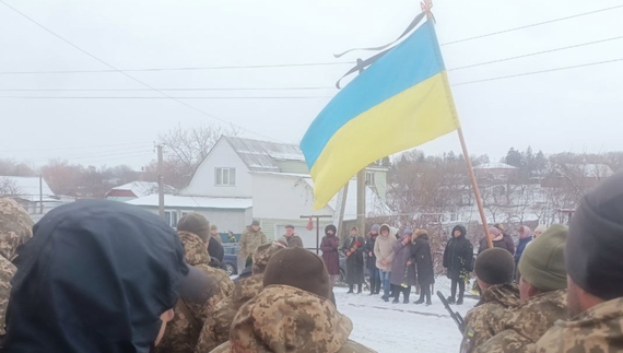 Загинули на Донбасі: на Чернігівщині дві сім'ї втратили рідних на війні