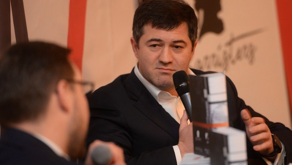 Роман Насіров