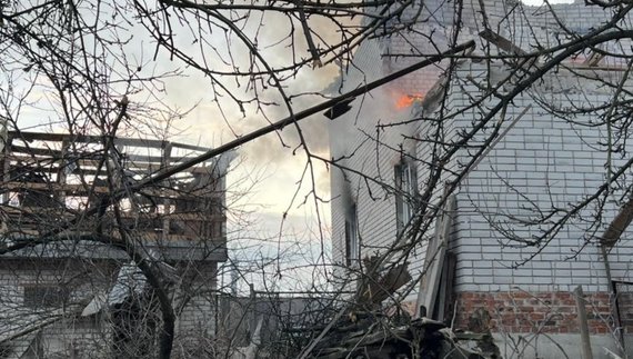 Влучення у громаді біля Чернігова. Фото джерела ЧЧ