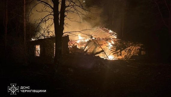 Нічні вибухи у Корюківському районі: що відомо про атаку?