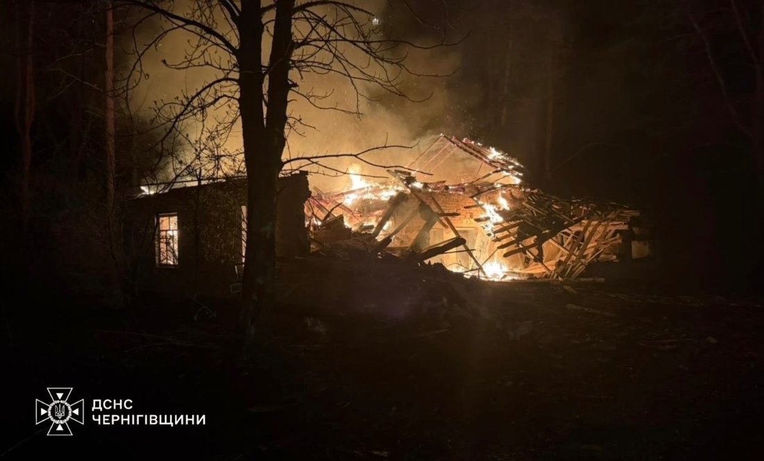 Нічні вибухи у Корюківському районі: що відомо про атаку?