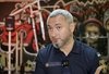 Чернігівський рятувальник Віталій Вороний у вільний від роботи час займається аерографією.
