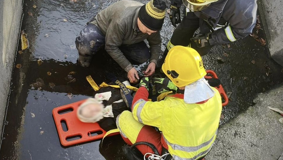 У Чернігові бабуся впала з мосту