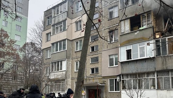 Влучання у багатоповерхівку: є жертви