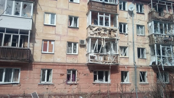 Російська армія обстріляла ще один житловий квартал у Чернігові