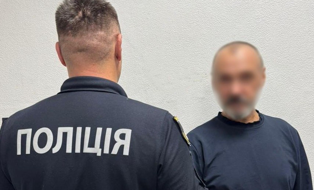 У Чернігові під час пиятики чоловік встромив ніж у живіт знайомому