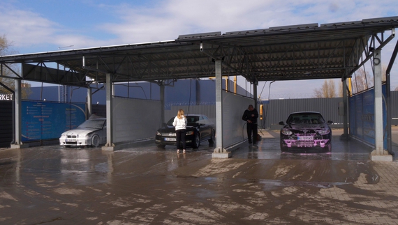 Євген Смага відкрив автомийку і планує розвиватися