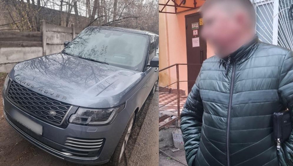 Замість алкотесту — хабар! У Чернігові водій Land Rover намагався «порішати» з патрульними