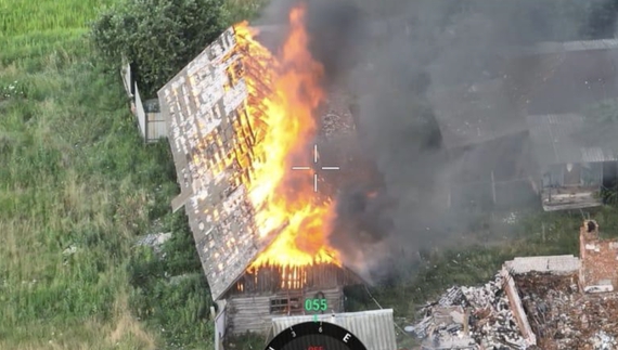 Пожежа у селі Семенівської громади. 12 липня 2025 року. Фото джерела ЧЧ