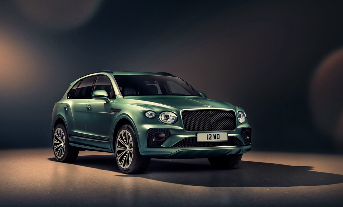 Як Bentley Bentayga поєднує спортивний характер із розкішним комфортом?