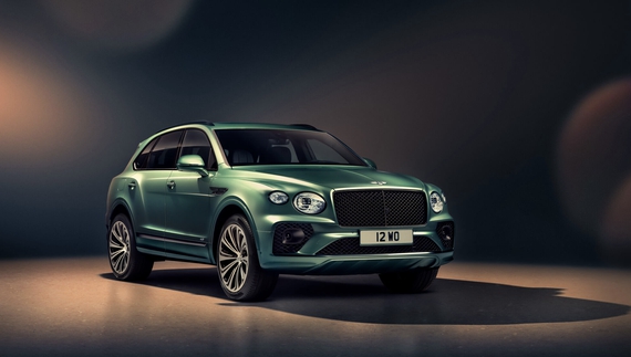 Як Bentley Bentayga поєднує спортивний характер із розкішним комфортом?