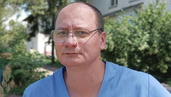 Травматолог Сергій Коротич переїхав з Харкова у Сновськ. Працює в лікарні