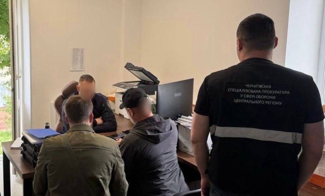 На Чернігівщині командування військової частини викрито на незаконних виплатах військовим