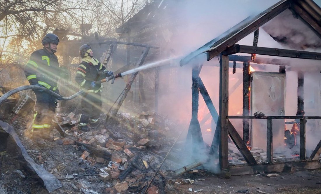 Блокпост, кукурудзяне поле і підприємства - рф атакувала Чернігівщину: скільки дронів збили