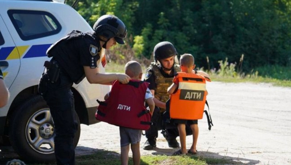 Вивезти дітей примусово з прикордоння? Якщо буде постанова