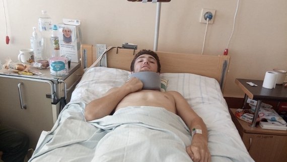 Олексій Мелащенко в лікарні в Києві