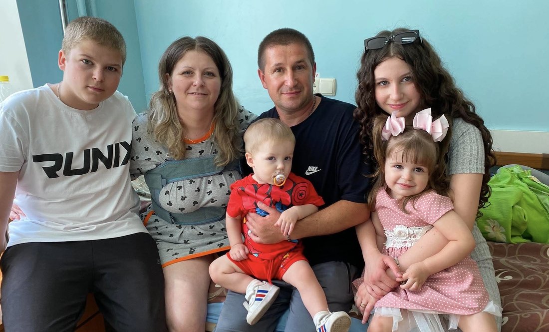 «Або життя, або нога»: відома блогерка з Чернігівщини одужує після ампутації
