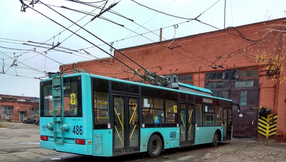 Мільйони на охорону: хто і за скільки охороняє чернігівські тролейбуси?