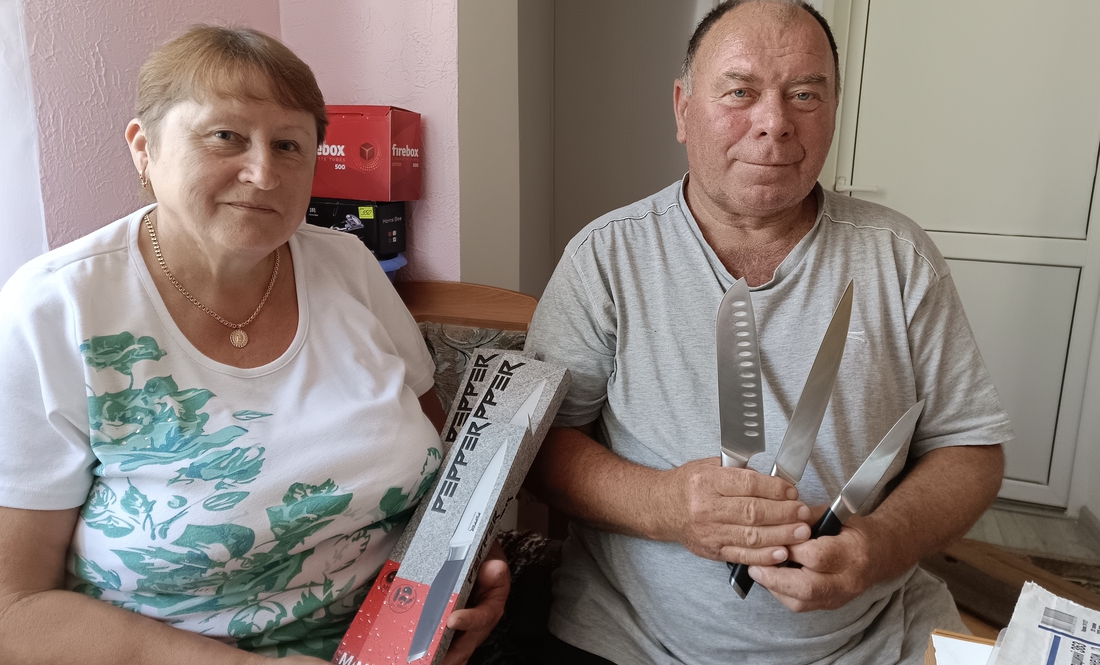 Катерина та Володимир Бойки з ножами, Варвинська громада