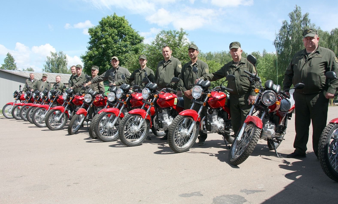 Лісова охорона Городнянщини - з новими мотоциклами