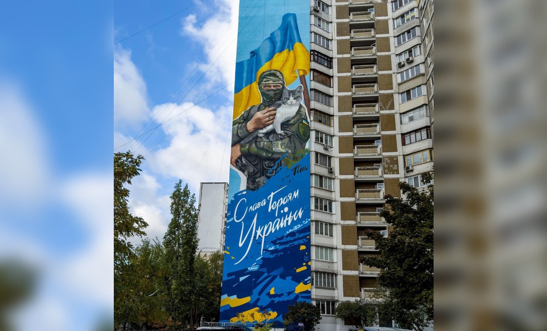 Прилучанин із дружиною створили 50-метровий мурал у Києві: зобразили бійця ЗСУ