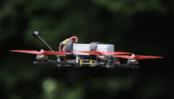 Поцілили FPV-дроном у місцевого жителя: ворожі обстріли прикордоння Чернігівщини за добу
