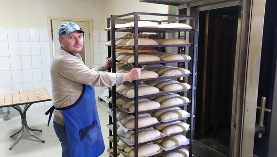 Колектив менської пекарні «ХлібОК» мріє якнайшвидше почати випікати хліб «Переможний»