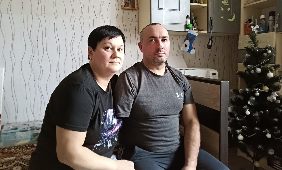 Юлія і Павло Лепені вдома в Городні