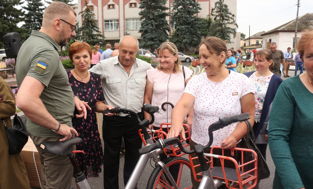 Коропська громада: бомбосховища, нестача лікарів, відновлення бізнесу