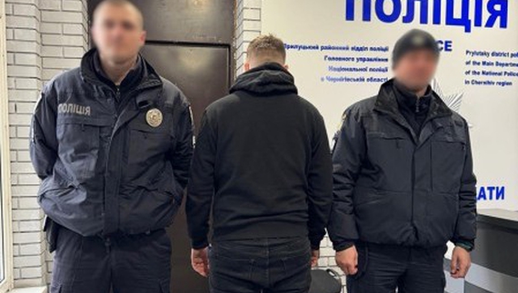 Вкрав 150 тисяч за загиблого сина: на Чернігівщині судитимуть шахрая